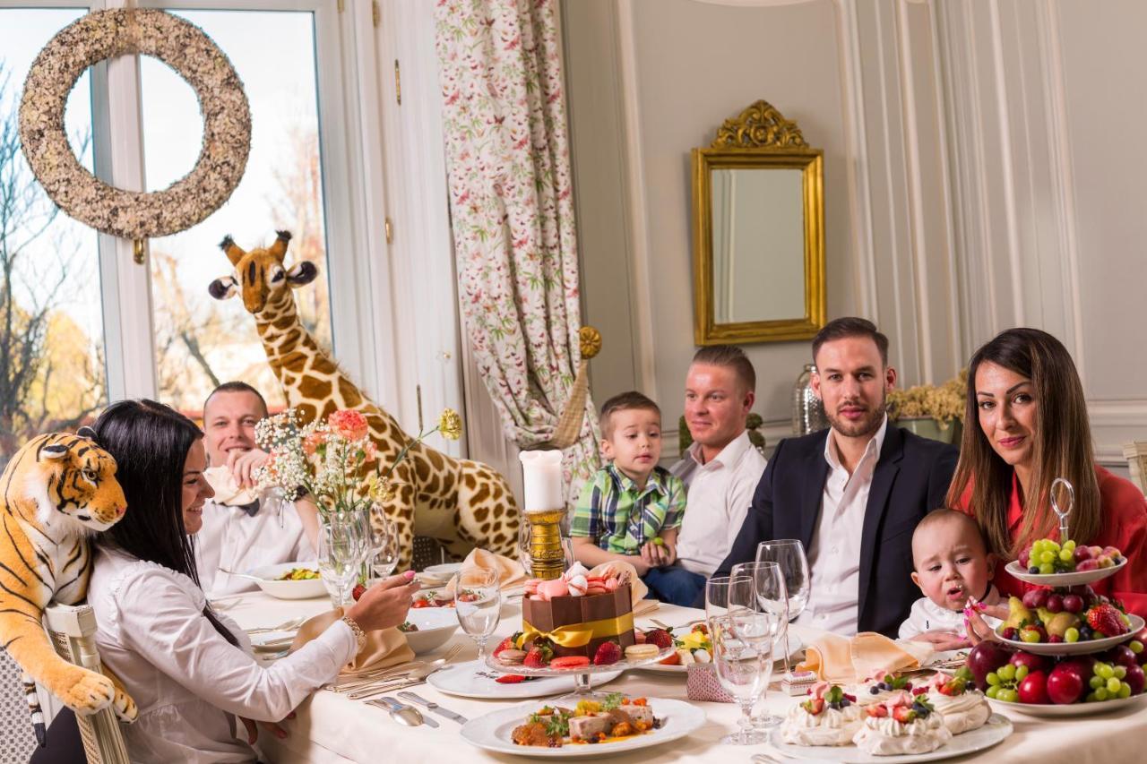 Amade Chateau Vrakúň エクステリア 写真